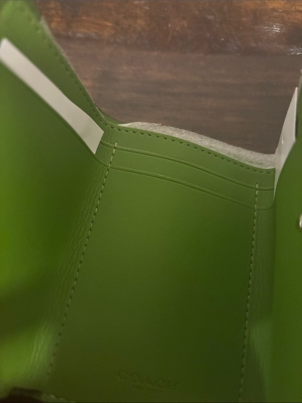 Coach Small Green Leather Wallet with Silver 'C' Hardware - Picture 5 of 7